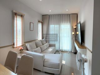 For rent 2 bedrooms townhouse in Bang Phli, Samut Prakan
