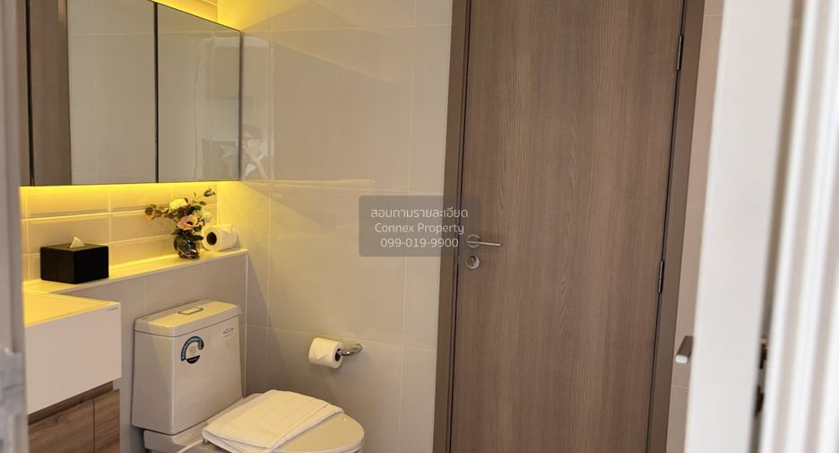 For rent 2 bedrooms condo in Phra Khanong, Bangkok