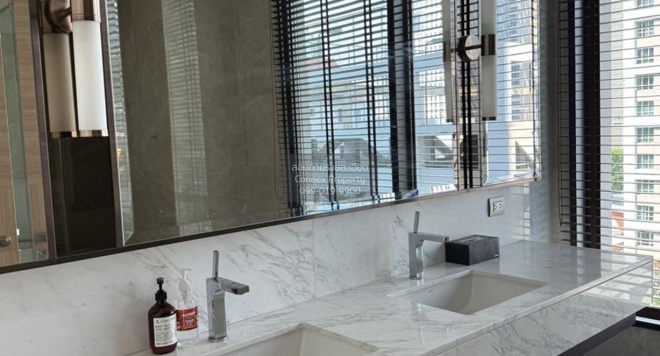 For rent 2 bedrooms condo in Pathum Wan, Bangkok