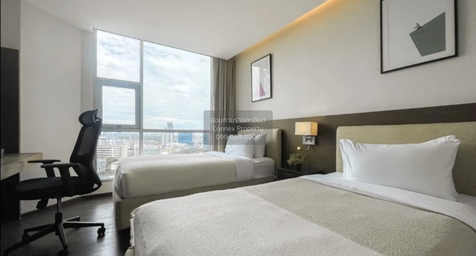 For rent 2 bedrooms condo in Sathon, Bangkok
