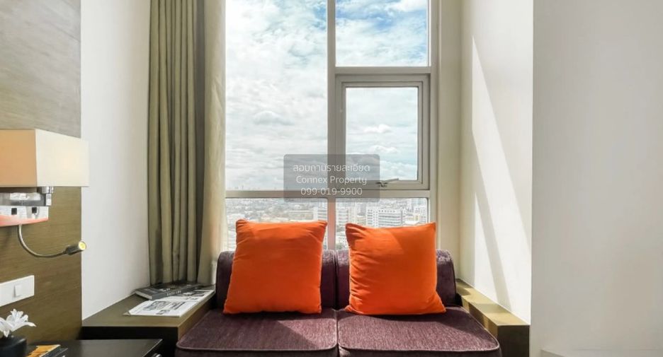 For rent 2 bedrooms condo in Sathon, Bangkok