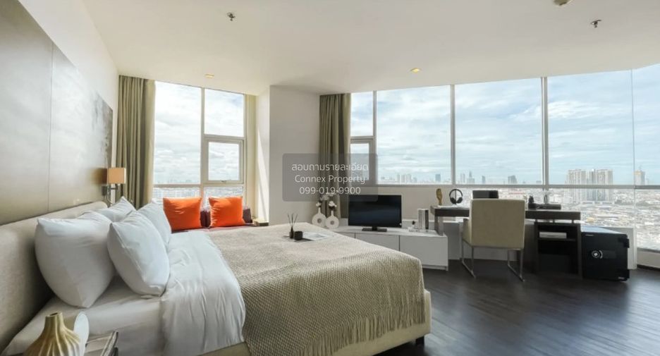 For rent 2 bedrooms condo in Sathon, Bangkok