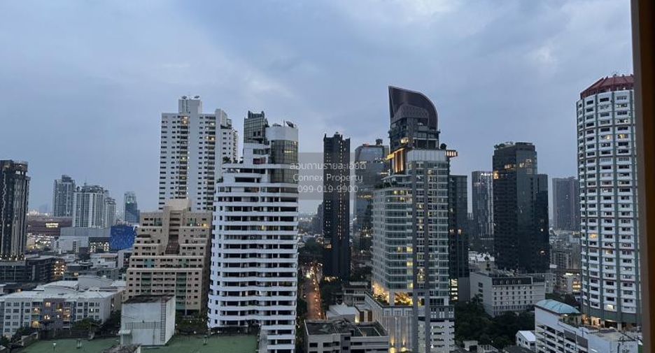 For rent 2 bedrooms condo in Watthana, Bangkok
