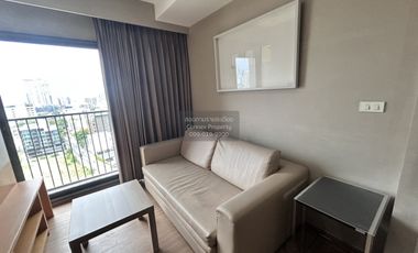 Condo en alquiler de 1 habitaciones en Khlong Toei, Bangkok