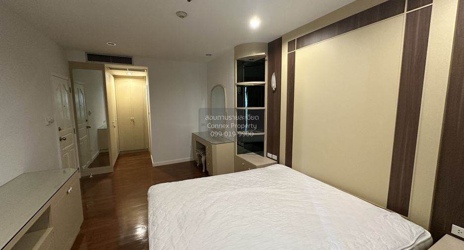 Wohnung zur Miete mit 3 Zimmer in Pathum Wan, Bangkok