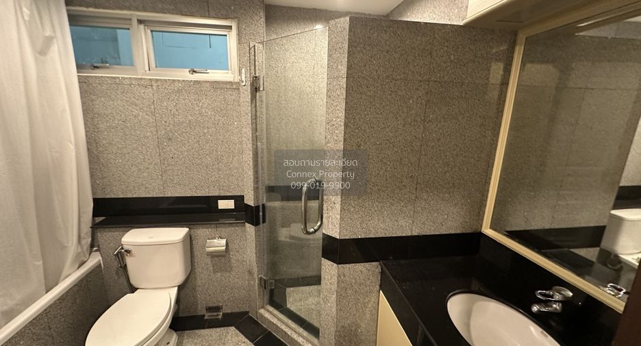 Wohnung zur Miete mit 3 Zimmer in Pathum Wan, Bangkok