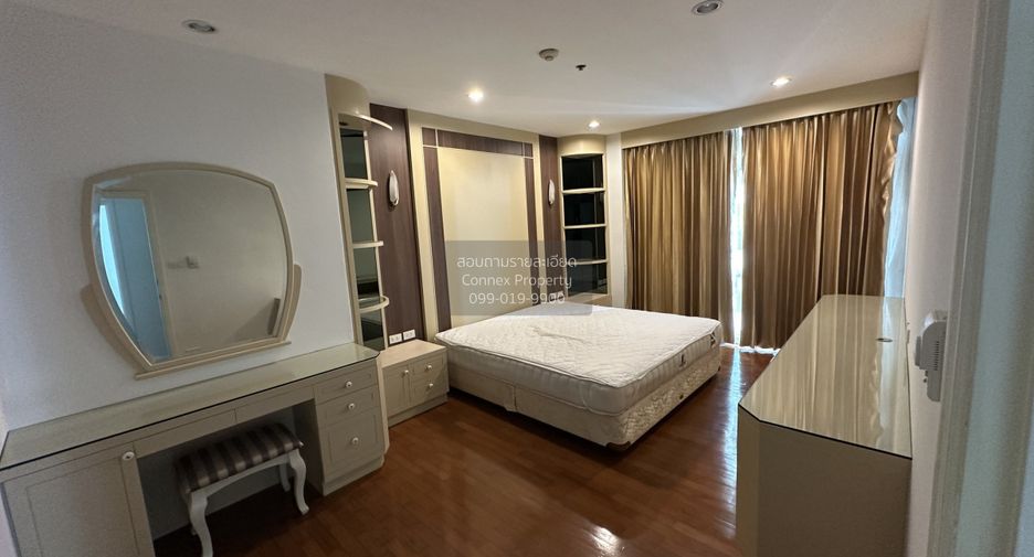Wohnung zur Miete mit 3 Zimmer in Pathum Wan, Bangkok