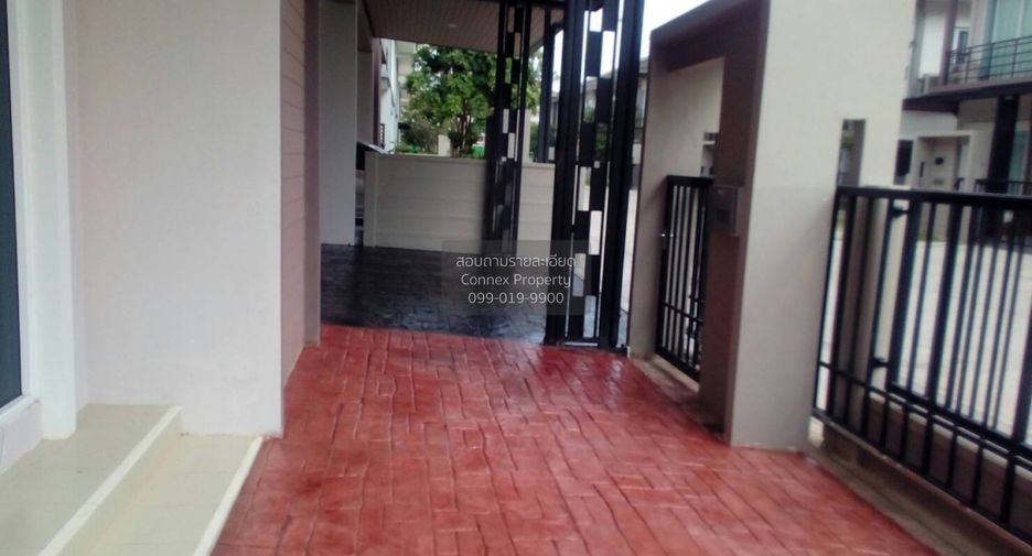 Casa en alquiler de 4 habitaciones en Don Mueang, Bangkok