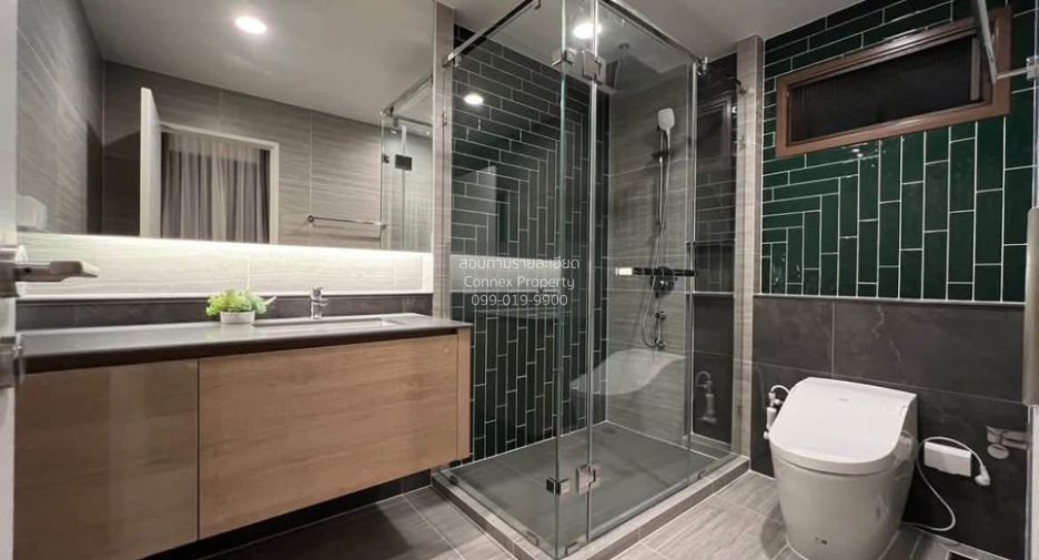 Haus zur Miete mit 4 Zimmer in Bang Kapi, Bangkok