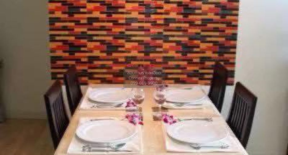 For rent 2 bedrooms condo in Sathon, Bangkok