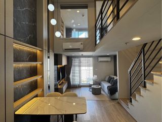 Condo en alquiler de 2 habitaciones en Bang Rak, Bangkok