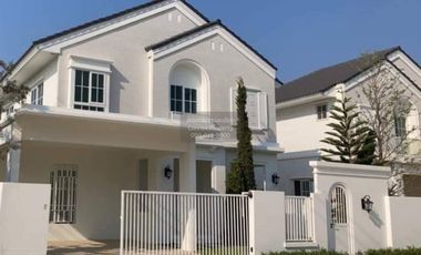 For rent 3 bedrooms house in Bang Phli, Samut Prakan