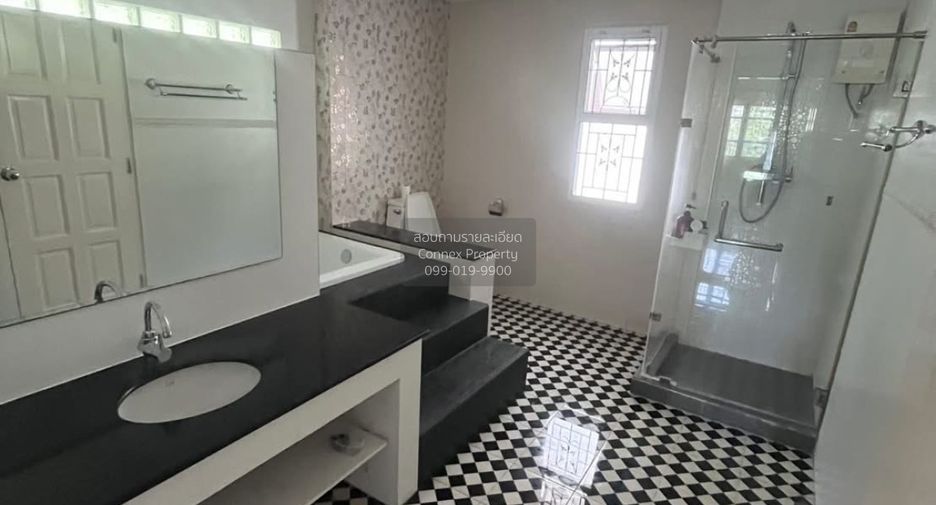 For rent 3 ベッドルーム house in Watthana, Bangkok