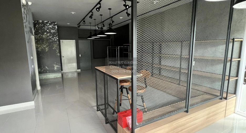 For rent 6 bedrooms townhouse in Pak Kret, Nonthaburi