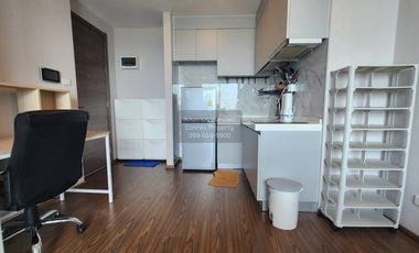 For rent 1 bed condo in Huai Khwang, Bangkok