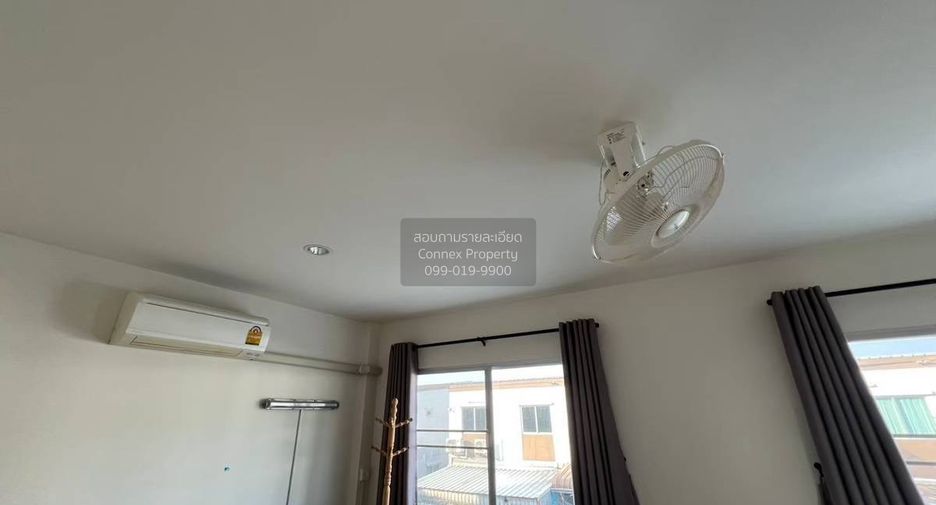 Reihenhaus zur Miete mit 5 Zimmer in Bang Khun Thian, Bangkok