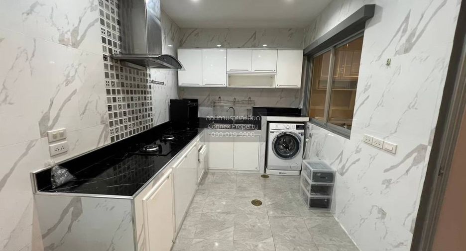 Reihenhaus zur Miete mit 5 Zimmer in Bang Khun Thian, Bangkok