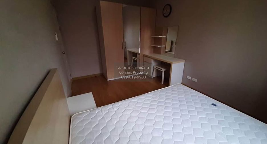 For rent 3 bedrooms townhouse in Lat Phrao, Bangkok