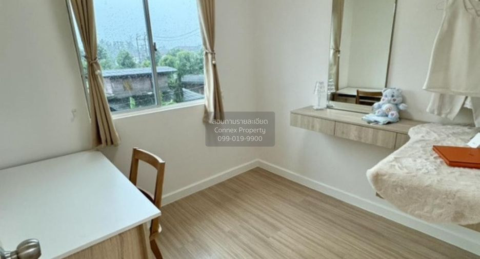 For rent 3 bedrooms townhouse in Bang Khae, Bangkok