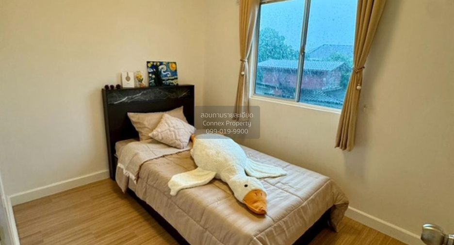 For rent 3 bedrooms townhouse in Bang Khae, Bangkok