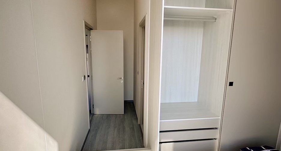 For rent 1 bed condo in Phra Khanong, Bangkok