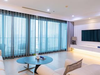 For rent 2 bedrooms condo in Sathon, Bangkok