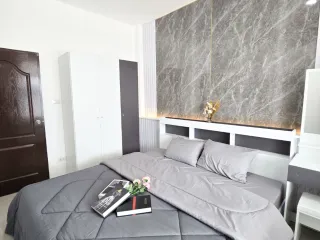 For sale 2 bedrooms townhouse in Bang Lamung, Chonburi