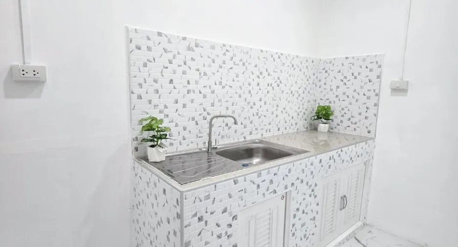 For sale 2 bedrooms townhouse in East Pattaya, Pattaya