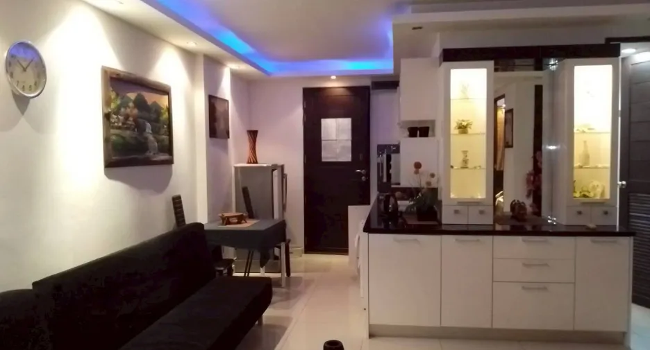 For rent 2 bedrooms condo in North Pattaya, Pattaya