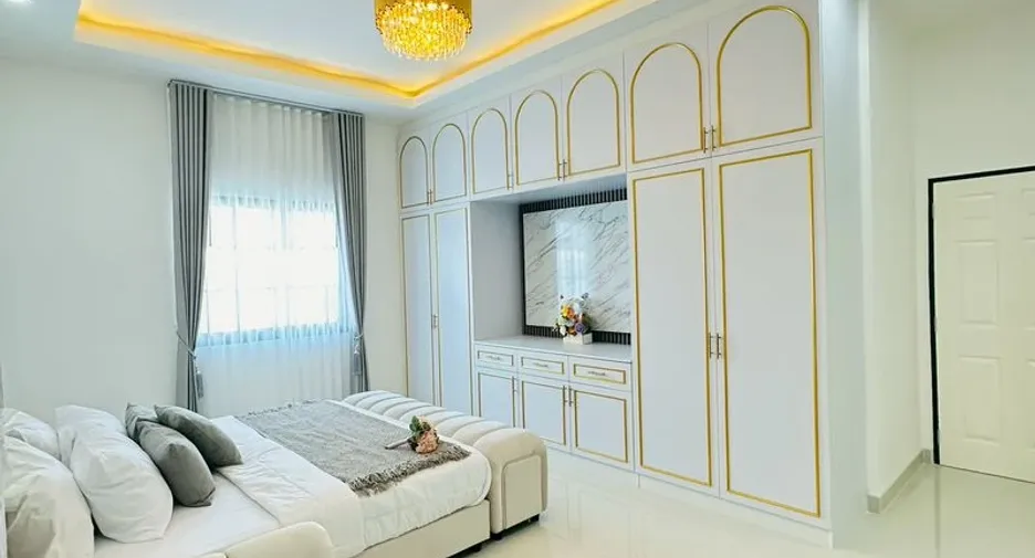 Casa en venta de 4 habitaciones en East Pattaya, Pattaya