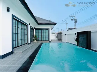 Casa en venta de 4 habitaciones en Bang Lamung, Chonburi
