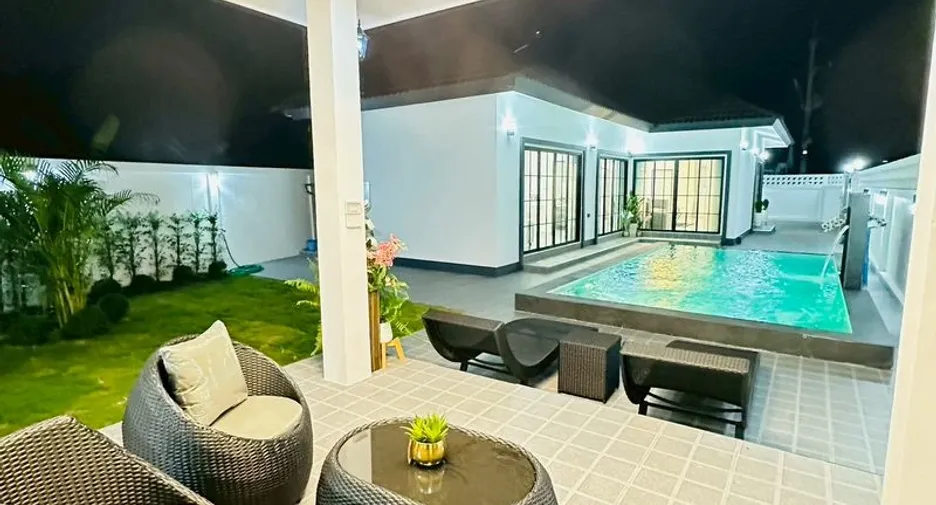 Casa en venta de 4 habitaciones en East Pattaya, Pattaya
