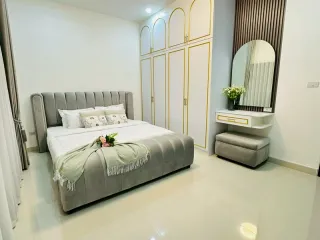 Casa en venta de 4 habitaciones en Bang Lamung, Chonburi