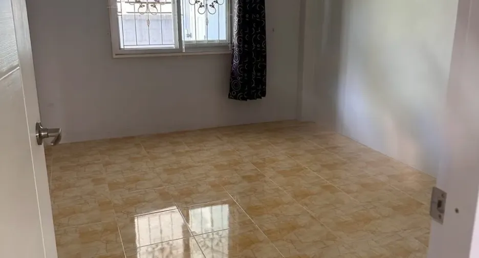 For sale 3 bedrooms house in Lam Luk Ka, Pathum Thani