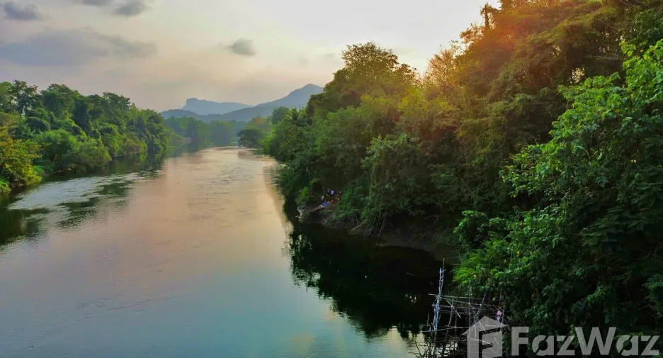 For sale 4 bedrooms hotel in Mueang Kanchanaburi, Kanchanaburi