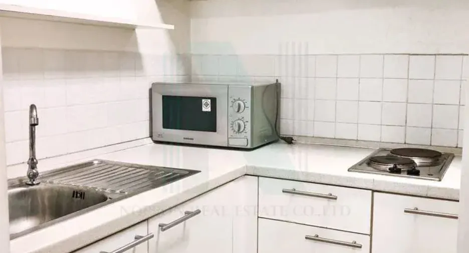 For rent 1 bed condo in Phra Khanong, Bangkok