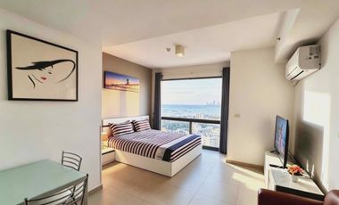 À vendre 1 chambre condo à Pratumnak, Pattaya