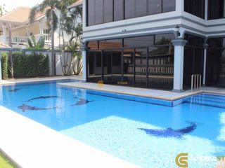 À louer 3 chambres maison à Bang Lamung, Chonburi