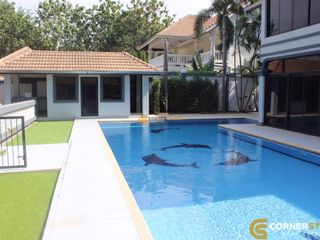 À louer 3 chambres maison à Bang Lamung, Chonburi