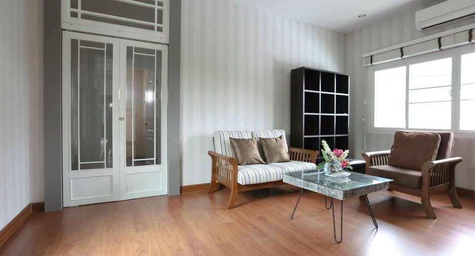 ให้เช่า 5 ห้องนอน บ้านเดี่ยว ใน หางดง, เชียงใหม่