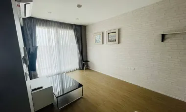 For sale and for rent 2 bedrooms condo in Wang Thonglang, Bangkok