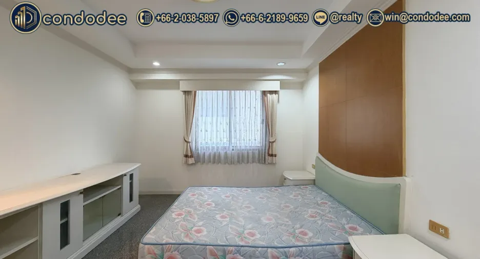 À vendre 3 chambres condo à Watthana, Bangkok