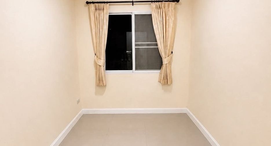 For sale 5 bedrooms house in San Kamphaeng, Chiang Mai