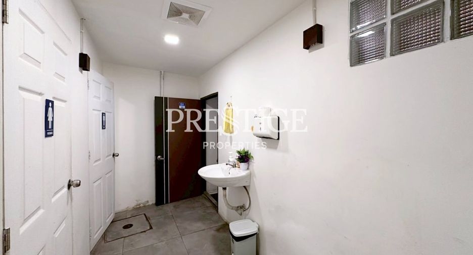 Gewerbefläche zum Kauf mit 14 Zimmer in Pratumnak, Pattaya