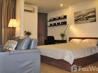 Condo en alquiler de 1 habitaciones en Bang Rak, Bangkok