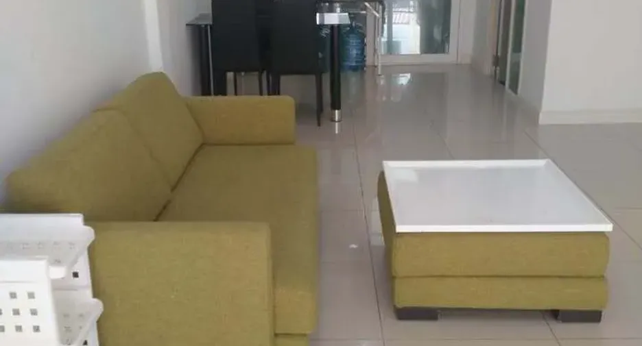 For rent 3 bedrooms townhouse in Wang Thonglang, Bangkok