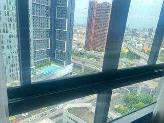 Condo en venta y en alquiler de 1 habitaciones en Bang Kapi, Bangkok
