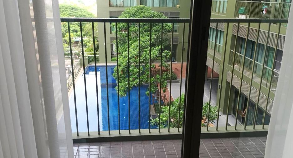For rent 1 bed condo in Watthana, Bangkok