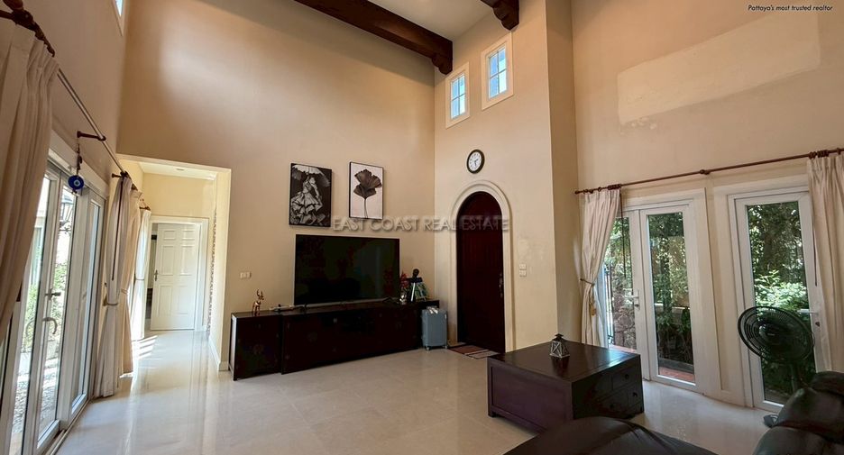 For rent 3 bedrooms house in East Pattaya, Pattaya