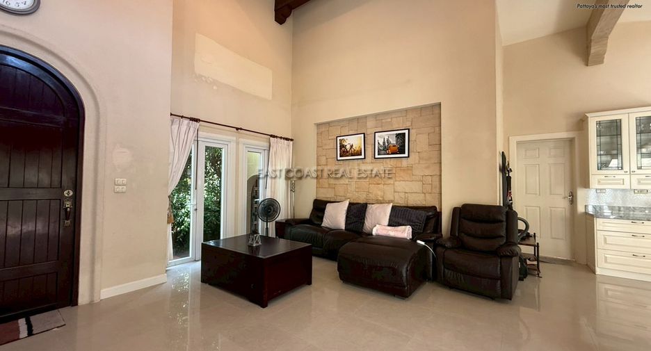 For rent 3 bedrooms house in East Pattaya, Pattaya
